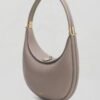 ⁦Yamashita Matsu Medium Moon Bend Bag Matsu Moon Series Crescent Bag Commuter Single Shoulder Underarm Bag⁩ - الصورة ⁦9⁩