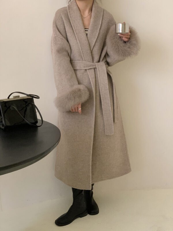 Women's Long Lapel Reversible Cashmere Coat – Image 9