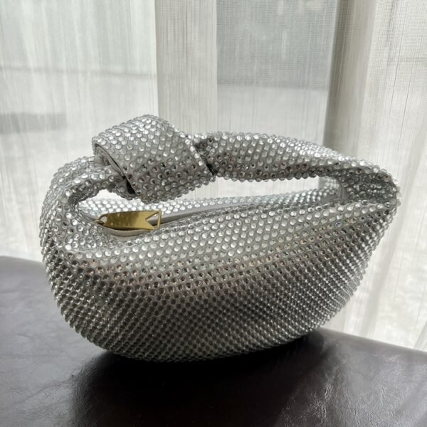 Crystal diamond inlaid diamond carrying small bag with knots, half moon shaped underarm women's bag - 画像 (7)