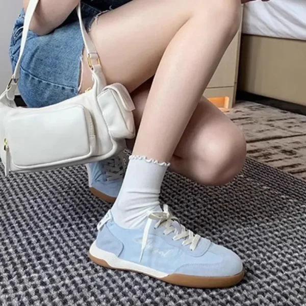 Lace Up Contrast Round Toe Flats Sneakers - 画像 (3)