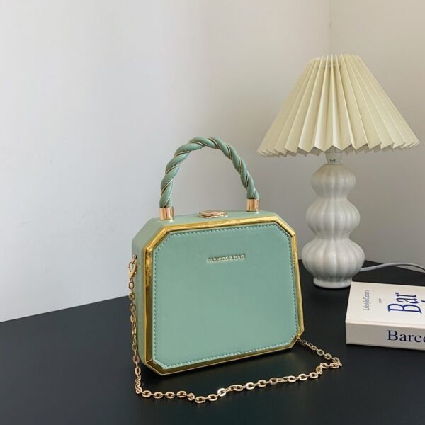 Fashionable small square bag stylish simple and exquisite chain crossbody bag - 画像 (2)