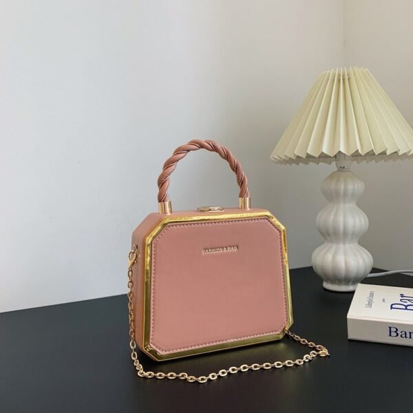 Fashionable small square bag stylish simple and exquisite chain crossbody bag - 画像 (4)