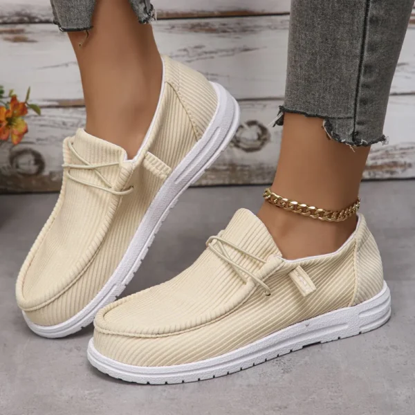 Round Toe Canvas Sneakers – Image 3